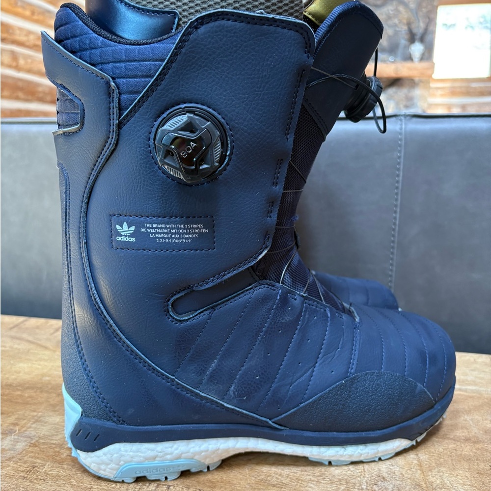 Adidas Dark Blue Snowboard Boots with Dial Closure